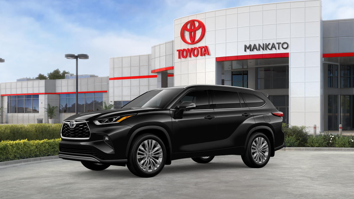 2026 Toyota Highlander — side profile view