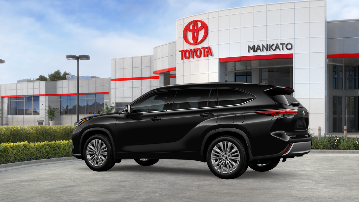 2026 Toyota Highlander — detail view