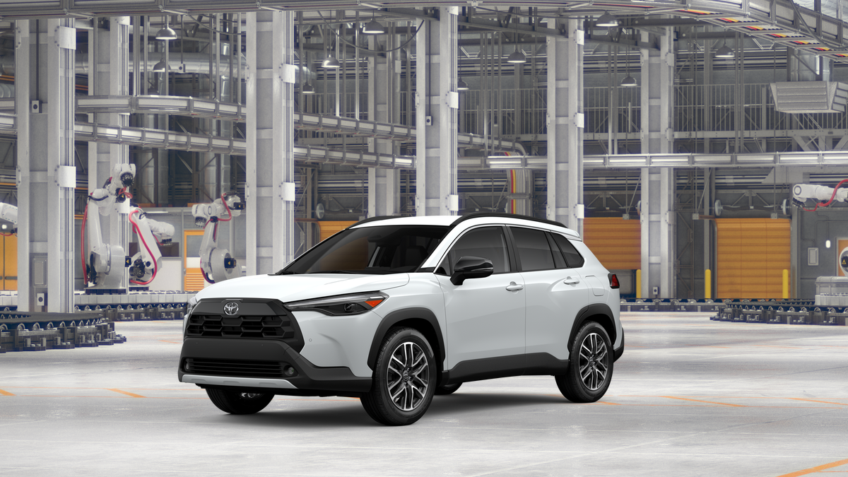 2026 Toyota Corolla Cross XLE in Wind Chill Pearl <a role='button' class='viewDgDisclaimersButton' data-toggle='modal'...
